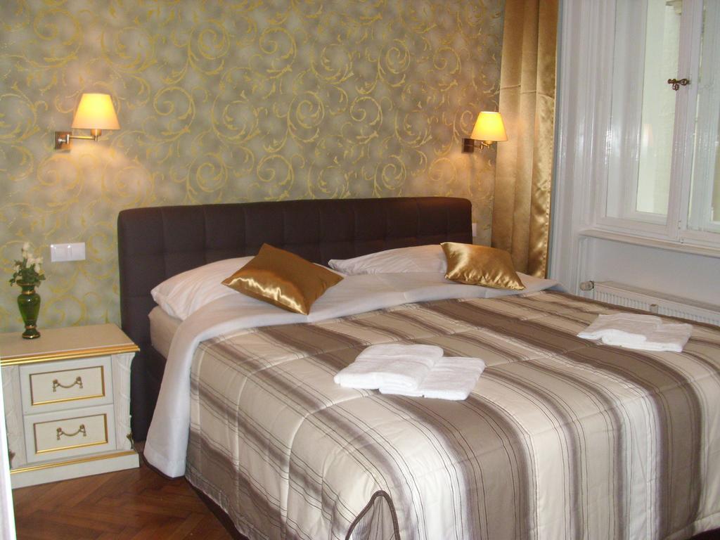Apartment In City Center - Morassi Karlsbad Værelse billede