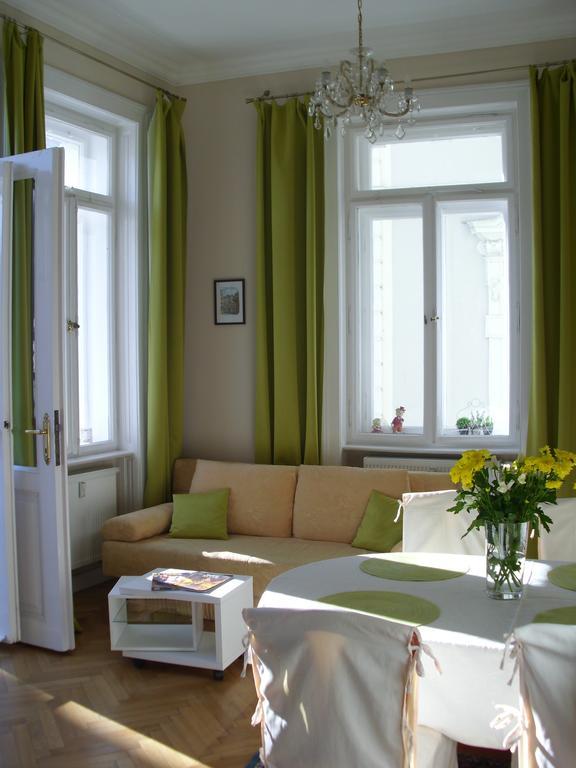 Apartment In City Center - Morassi Karlsbad Eksteriør billede