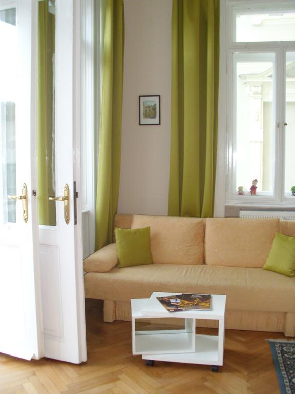Apartment In City Center - Morassi Karlsbad Eksteriør billede